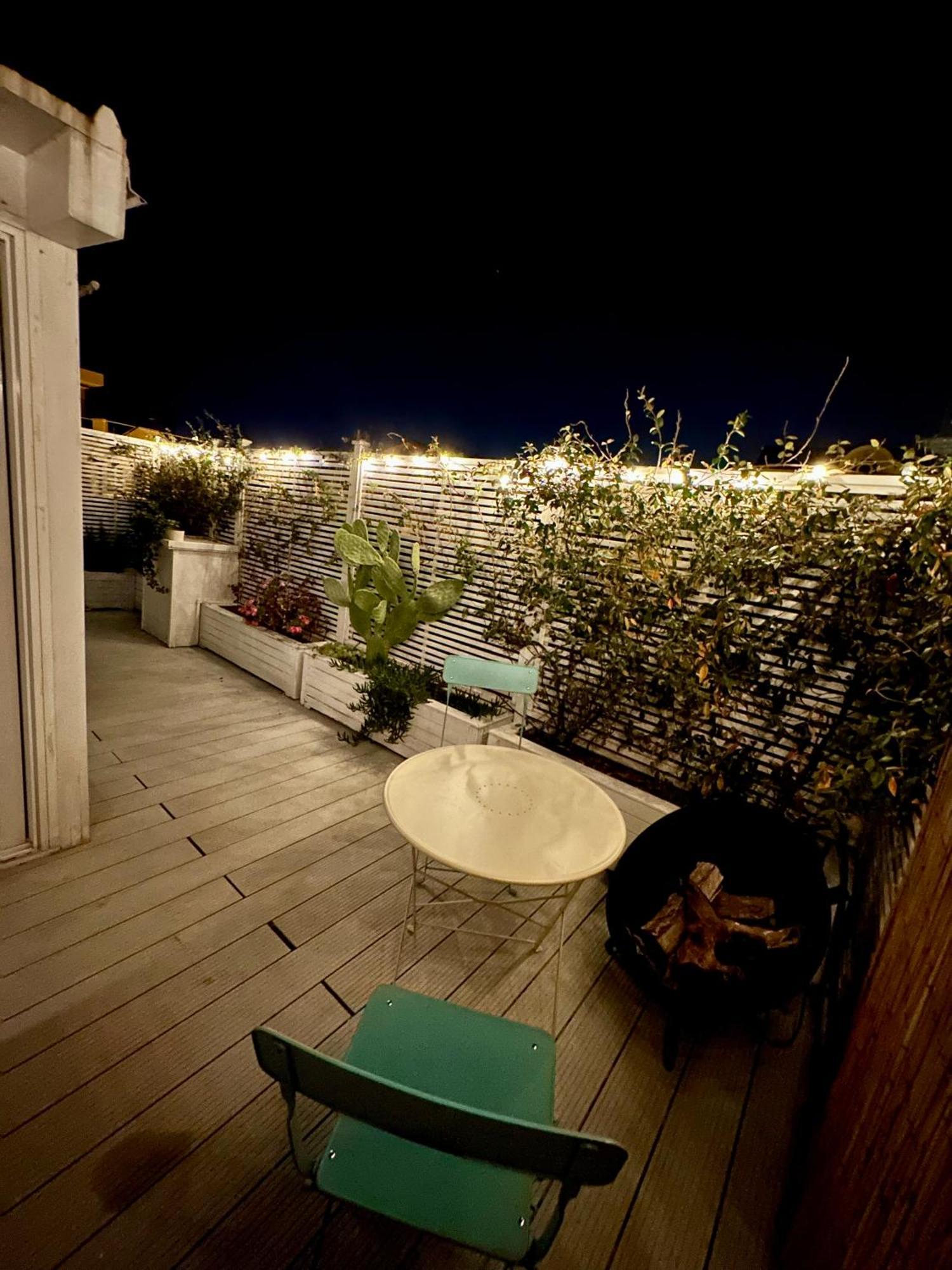 Rooftop-Marinacentro-Unique-Beach-Fun-Smart-Loveapt-Train-Park Ріміні Екстер'єр фото